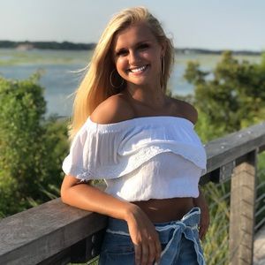 Meet your Posher, Anna